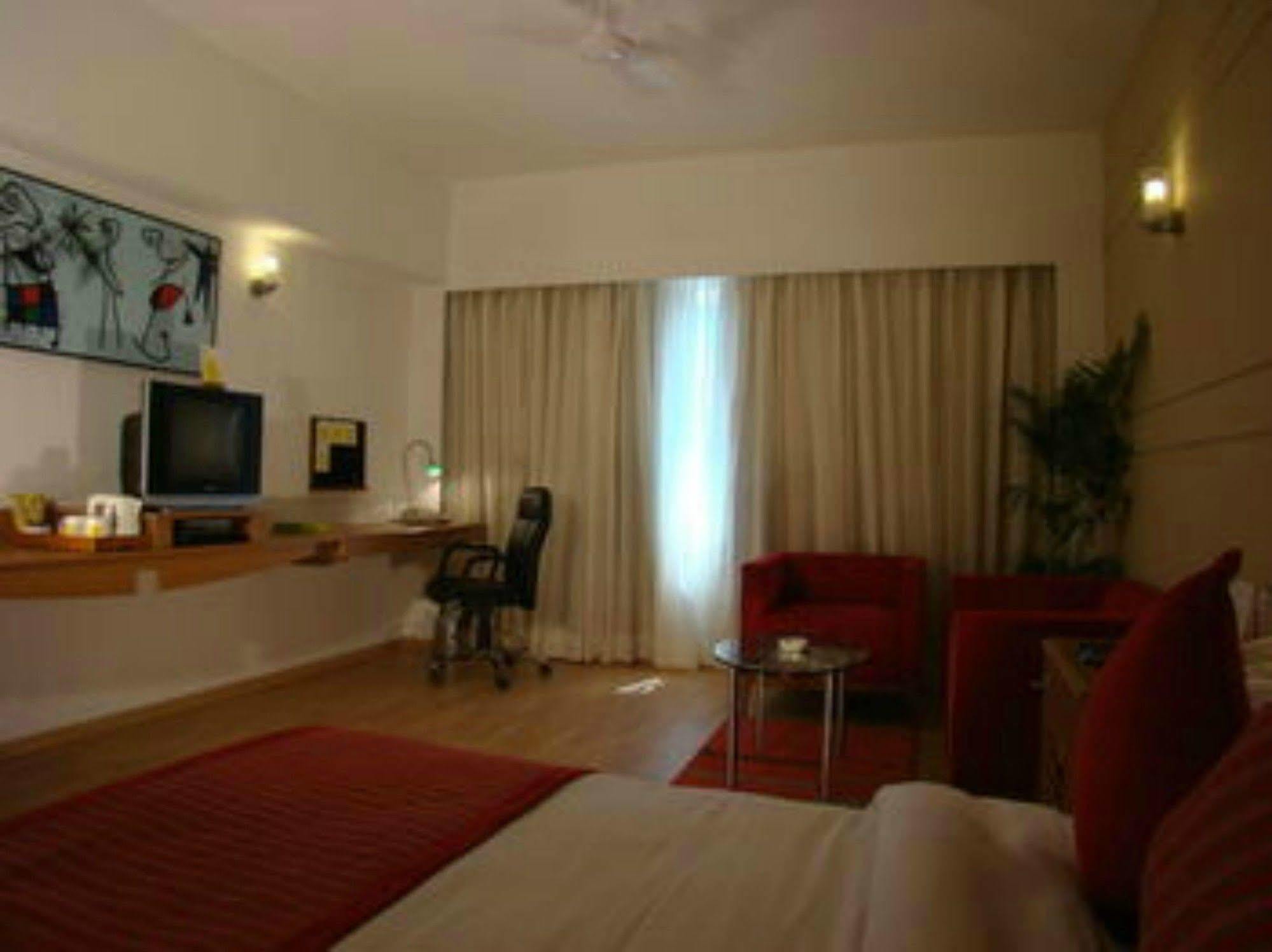 Lemon Tree Hotel Čennai Exteriér fotografie